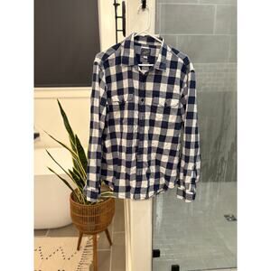 J. Crew Men’s buffalo plaid casual shirt